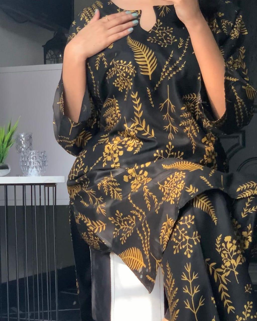 Luxury Arabic Linen 2pc | The Softest Stitched Printed Suit