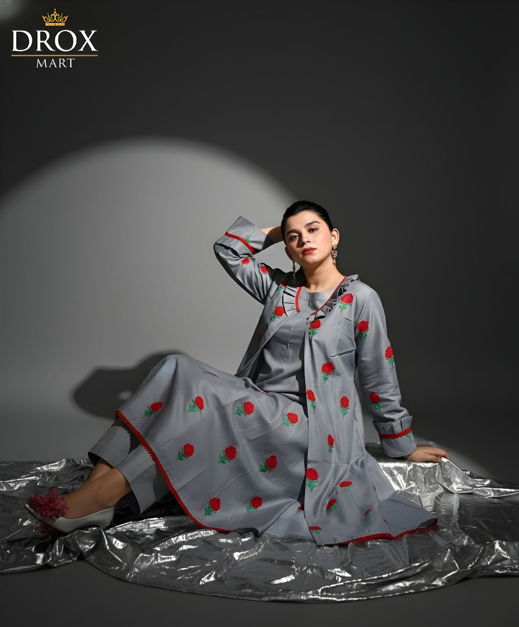 Royal Elegance 3-Piece Katan Silk Embroidered Gown Set