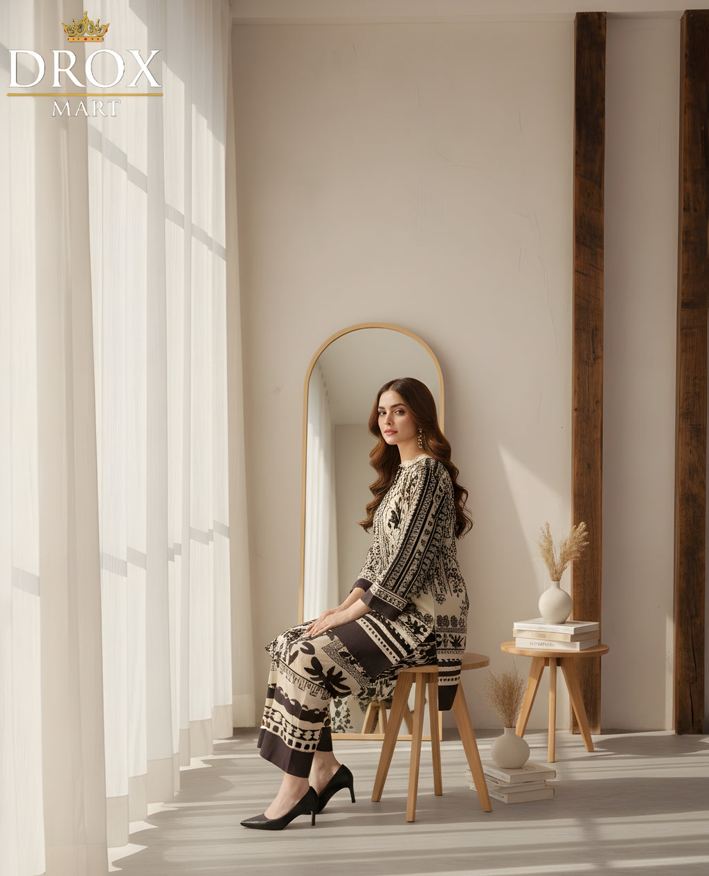 Swiss Lawn Printed 2-Piece Women’s Suit – Black Stitched Set